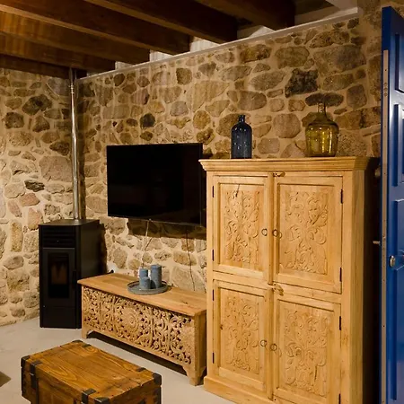 15 Casa 372 Con Jacuzzi Cerca De Ras Baixas 招待所 *